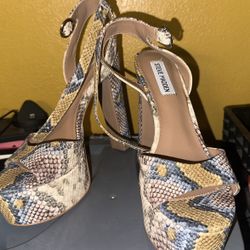 Steve Madden Heel