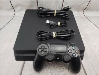 Ps4 with cables and controller