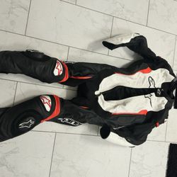 Alpinestars Leather Racing Suit Size 44