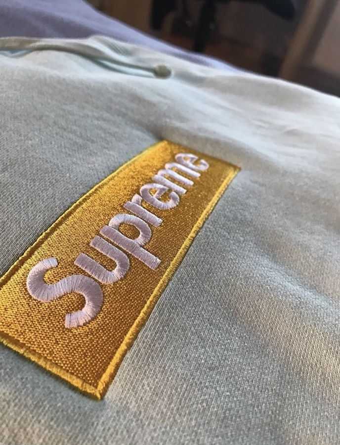 Supreme Inside Out Box Logo Hoodie (Olive) – The Liquor SB