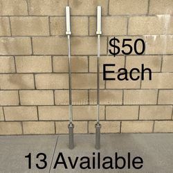 5ft Olympic Barbell for Strength Training, 2 Inch Bar for Squats, Curls, Deadlifts, Presses, Hip Thrusts