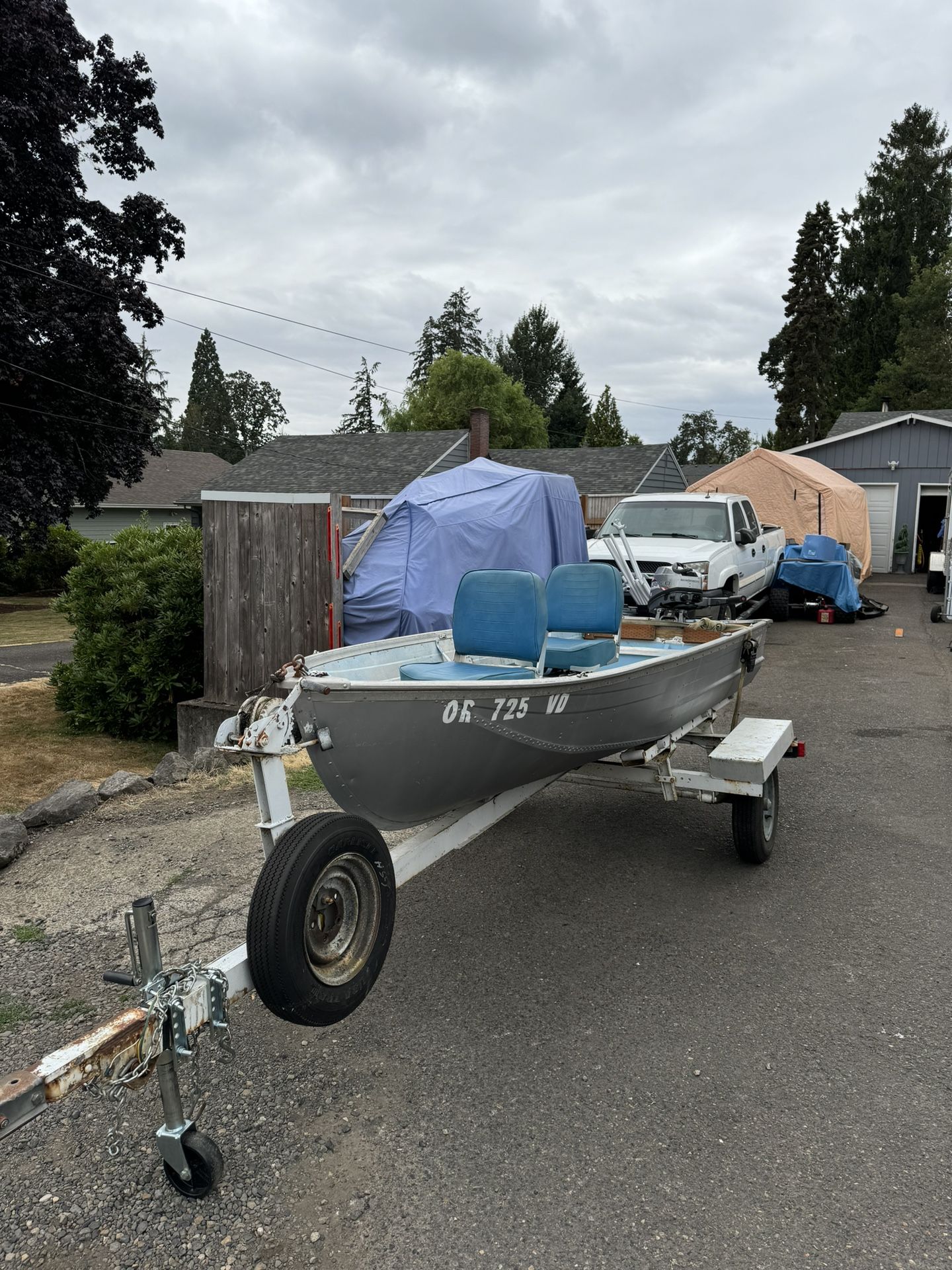 1979 12 Foot Aluminum Boat