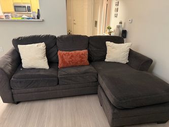 Sectional couch and decorative pillows