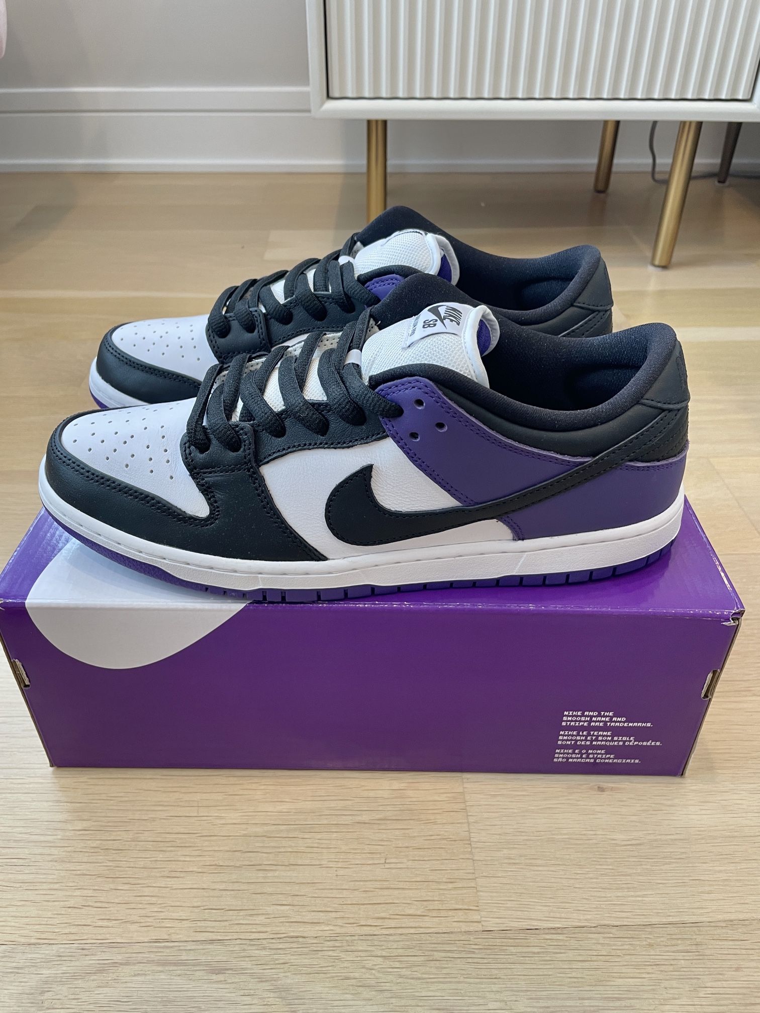 Nike SB Dunk Low Court Purple Size 11 New