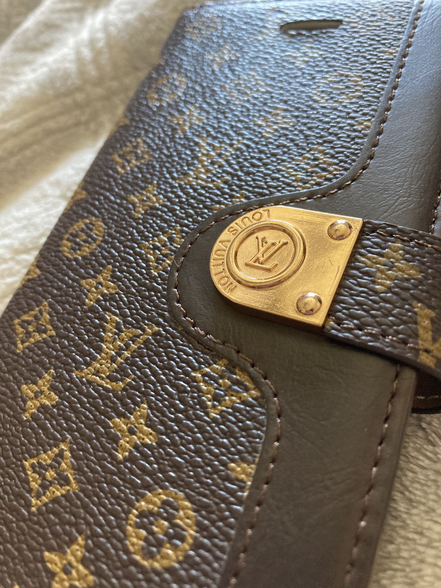 LouisV Phone Case