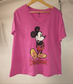 Vintage Style Mickey Mouse Women's V-Neck T-Shirt
