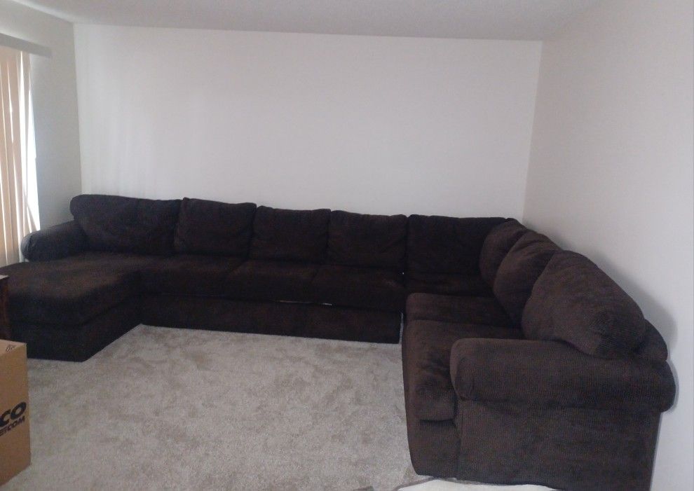 ๐3 PIECE SECTIONAL COUCH๐