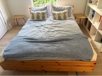 Queen bed frame and 6 drawer dresser (IKEA)