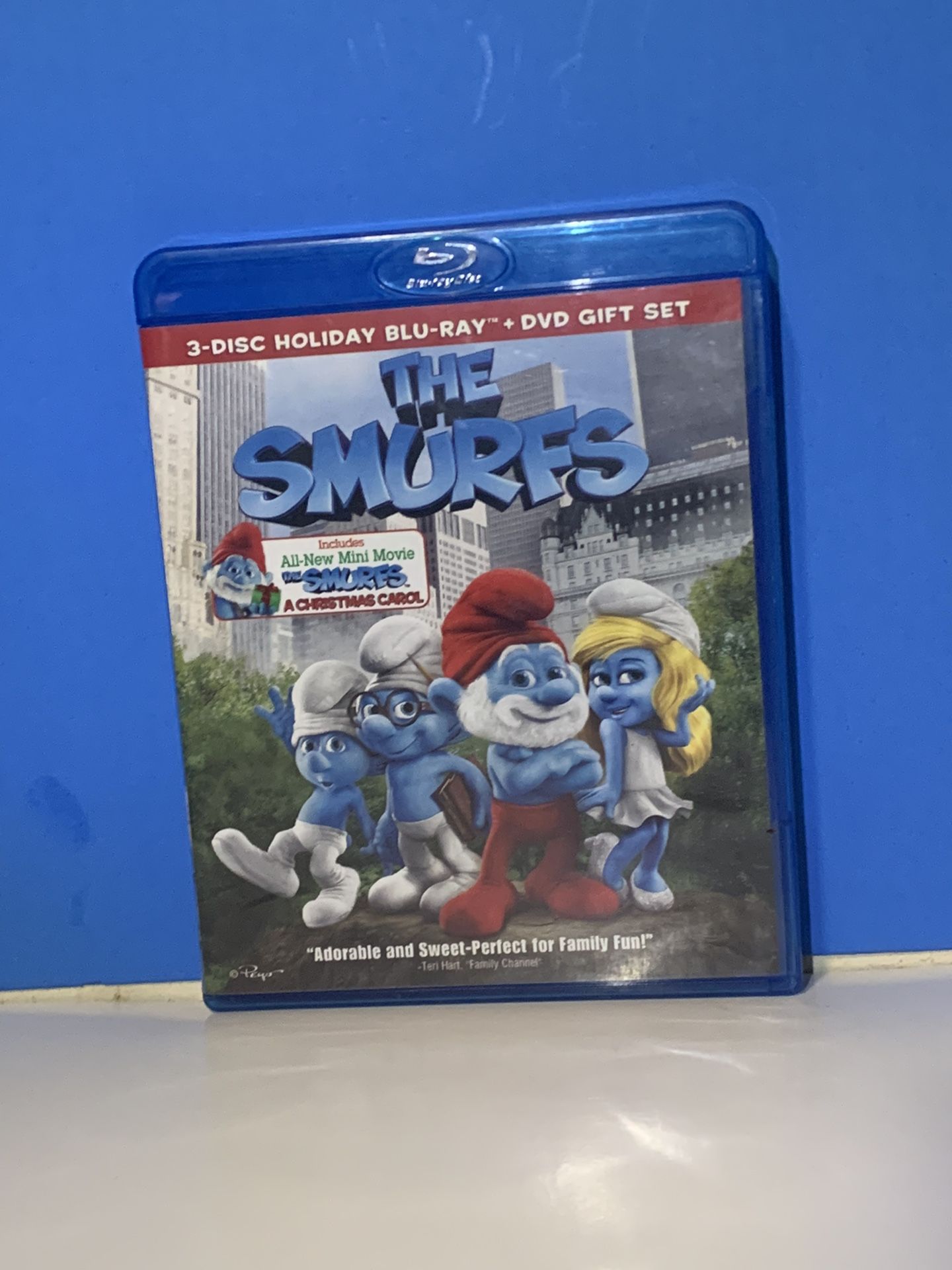The Smurfs Movie DVD + Blu Ray