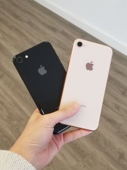 Unlocked iPhone 8 📱 – Compatible with All Carriers! Get Yours Today!