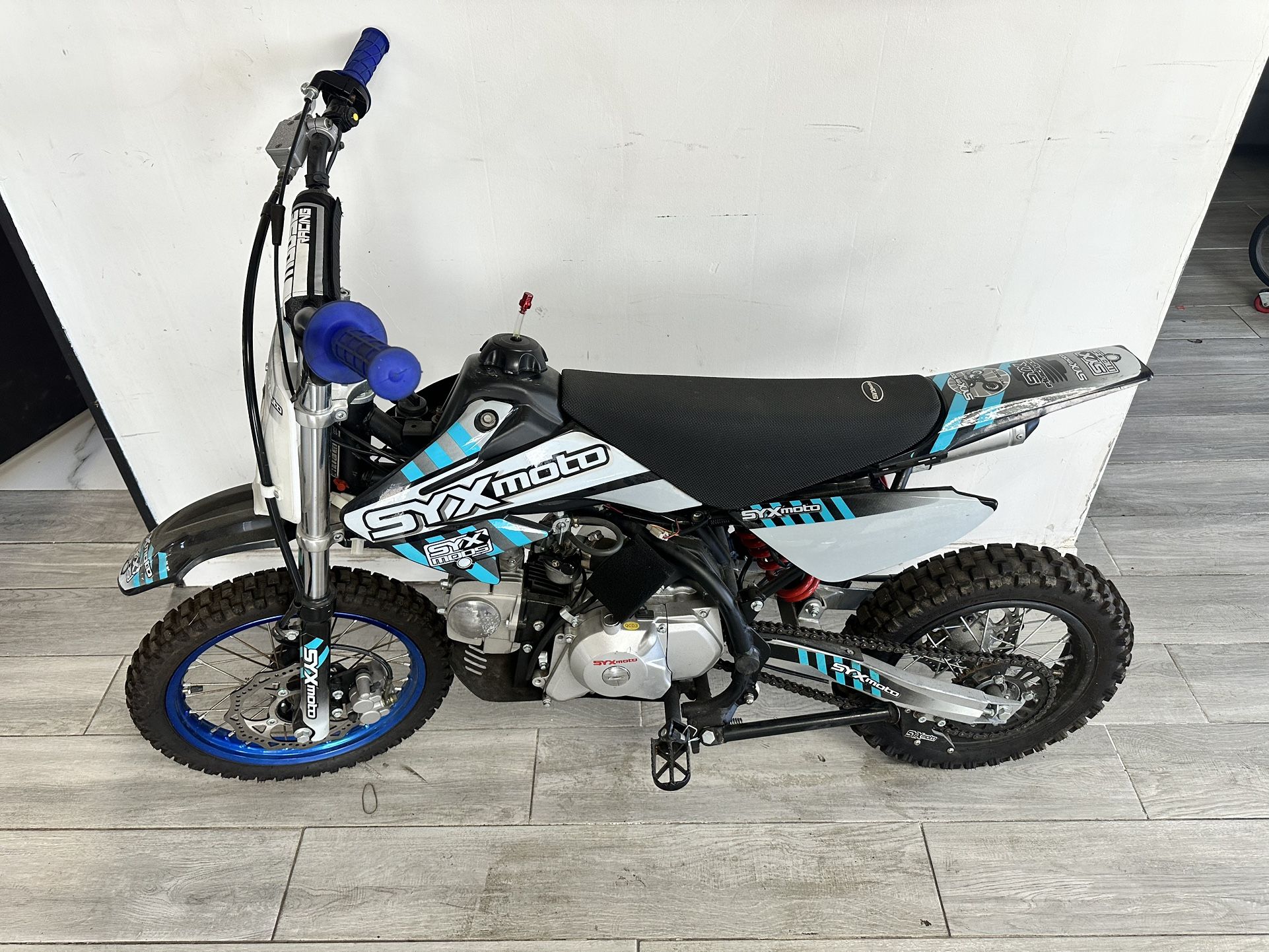 SYX Moto Dirt bike Pit Bike