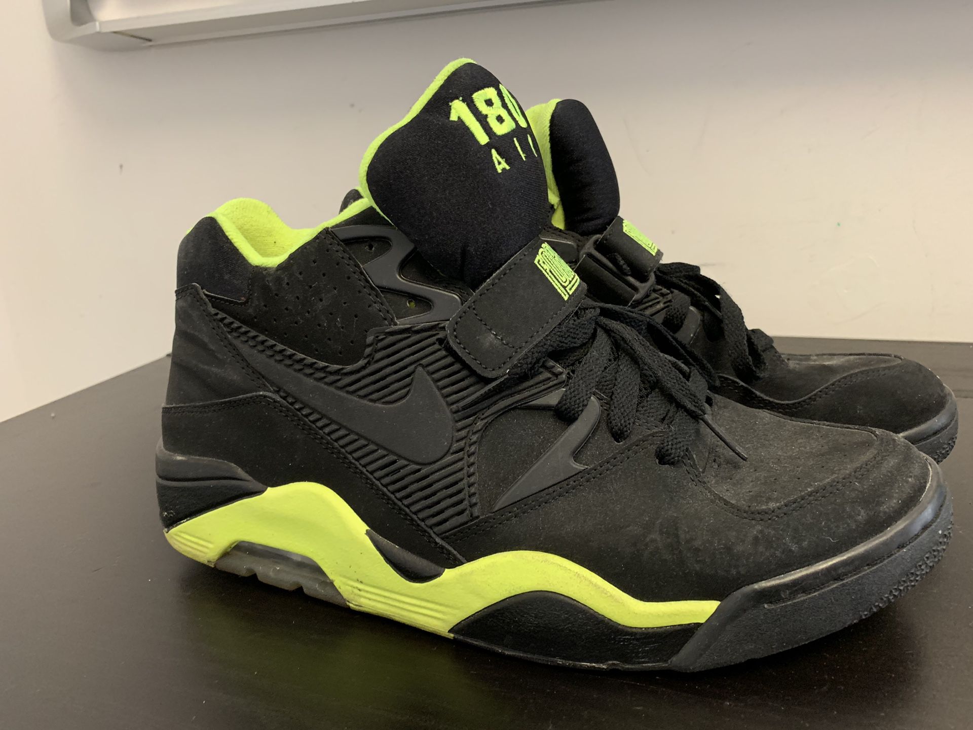 mogelijkheid Installeren Bediening mogelijk Nike Air Force 180 “Black Volt” for Sale in Bronx, NY - OfferUp
