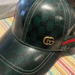 Green Leather Gucci Hat 🧢 New In Box 🎅🏾 200$