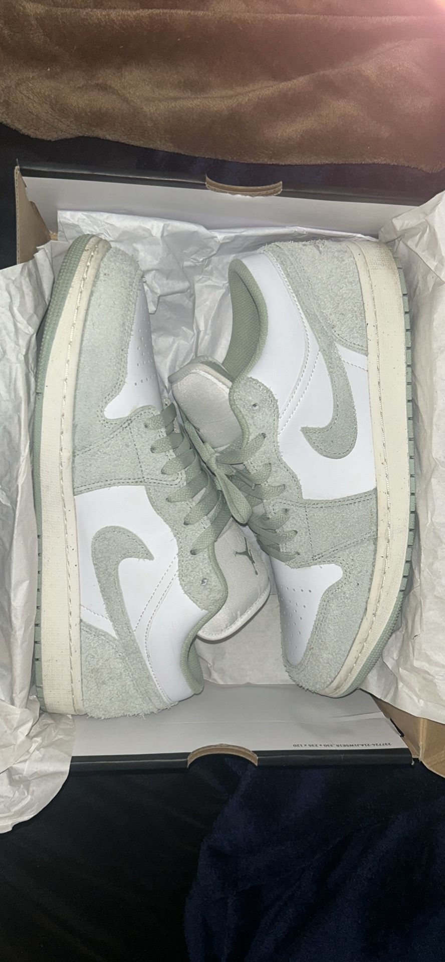 Jordan 1 Lows