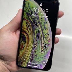 iPhone Xs Unlocked 