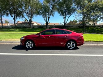 2016 ford fusion se