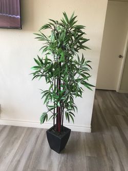 57 Inch Artificial Tree Black Pot