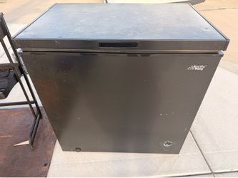 Small deep freezer