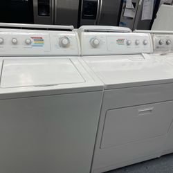 Whirlpool Washer And Dryer Set. 1 year Warranty 