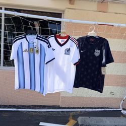 Playeras Originales $100 Cada Una 