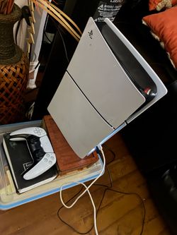 PS5 Slim (Digital)