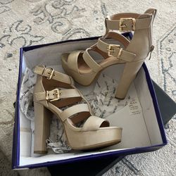 size 5 beige heels