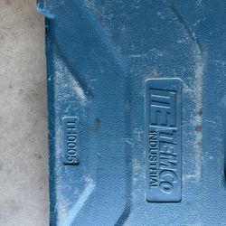 TEMCo Industrial Hydraulic Cable Lug Crimper