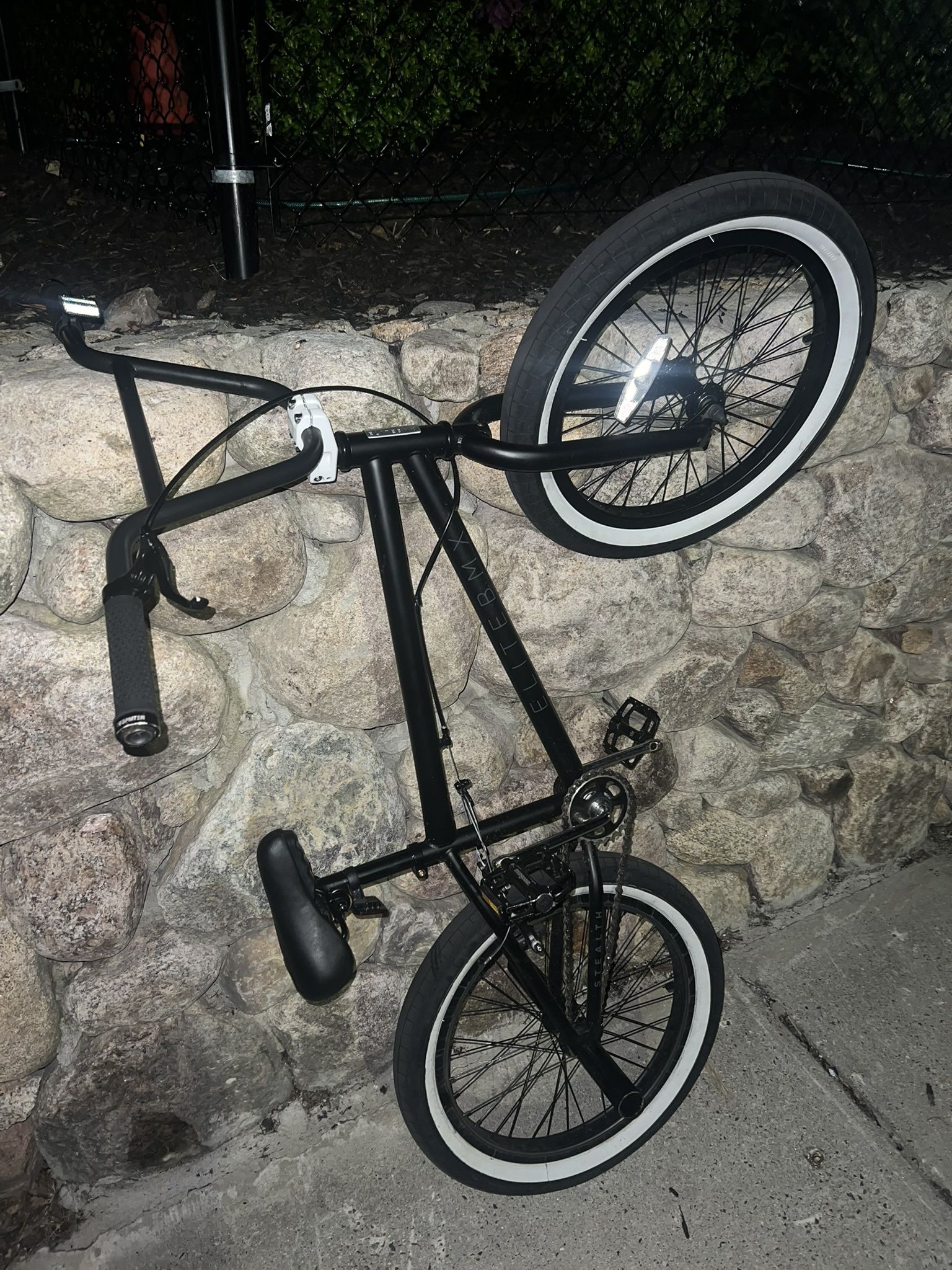 Elite BMX Bike 20’