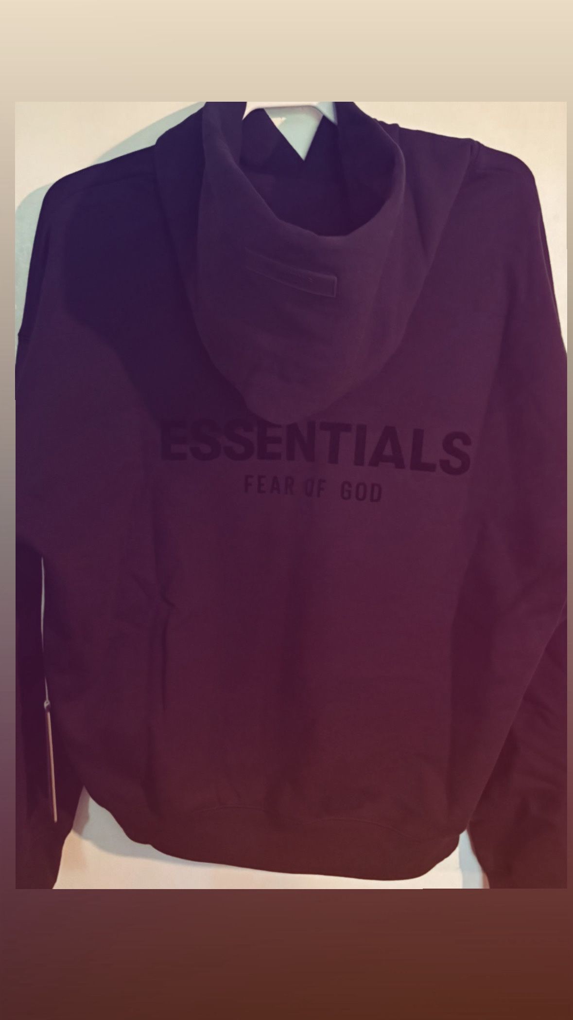 100$ Essentials