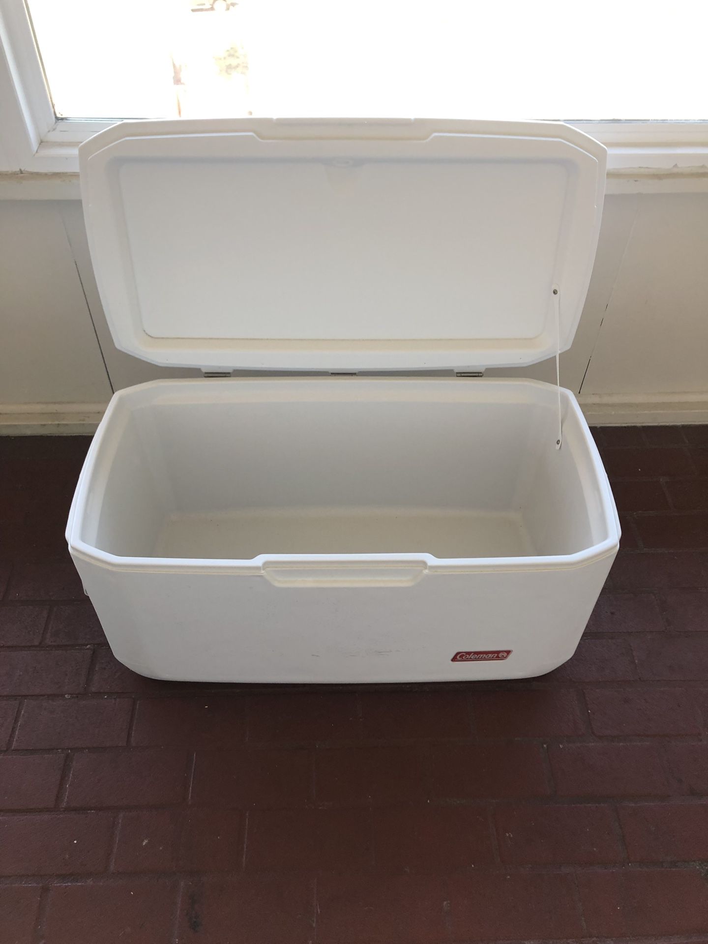 Coleman Coastal Xtreme Series Marine Portable Cooler, 120 Quart