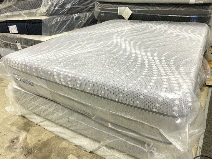 💖 QUEEN MATTRESS SEALY - POSTUREPEDIC HYBRID 💖
