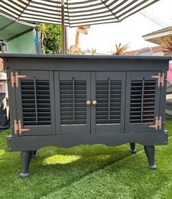Beautiful Vintage Cabinet With Shutters - Top Should Be Refinished Or Just Covered