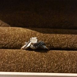 Jared 1/6 ct diamond ring