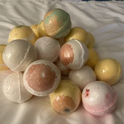 Various Homemade Large Bath Bombs