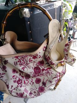 GUCCI HANDBAG & SHOES