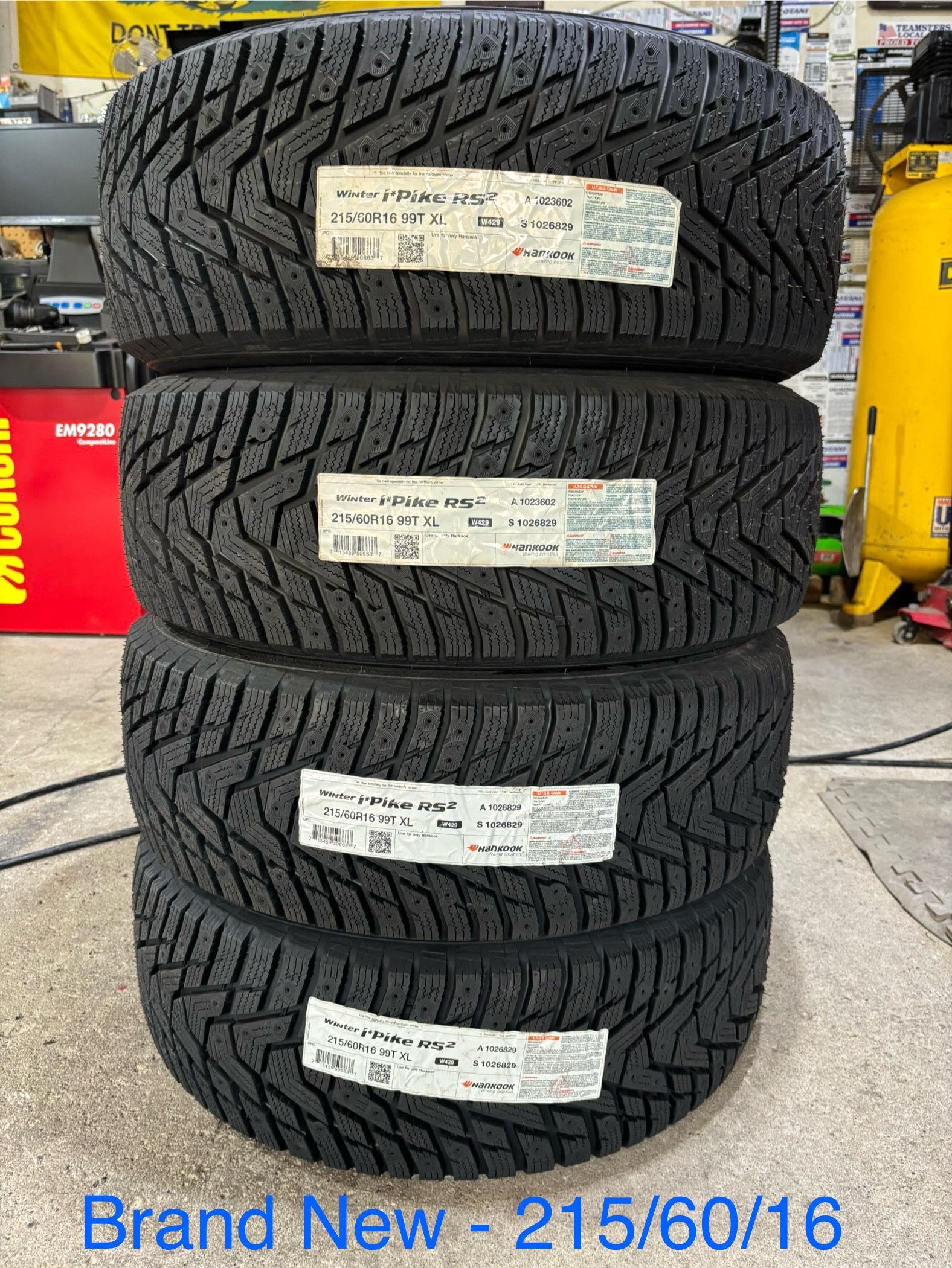 (4) - 215/60/16 Hankook Winter i*Pike RS2 Snow Tires