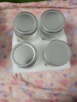 Glass jar