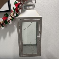 Rustic White Lantern Centerpieces