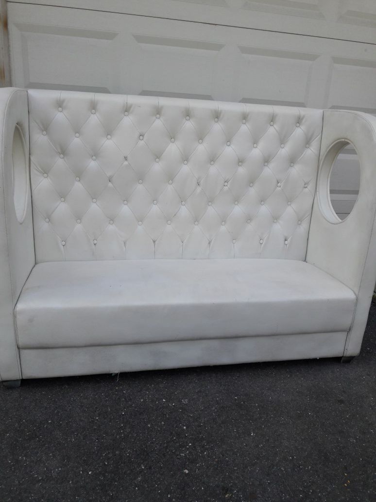 contemporary white used.furniture