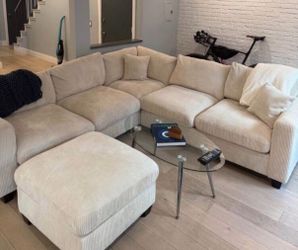 New 99x99 corduroy sectional couch / frrr delivery