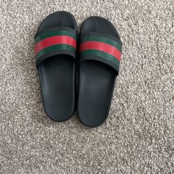 Traditional Gucci Slides 