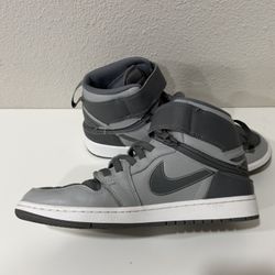 Nike Jordan 1 High FlyEase Size 10.5