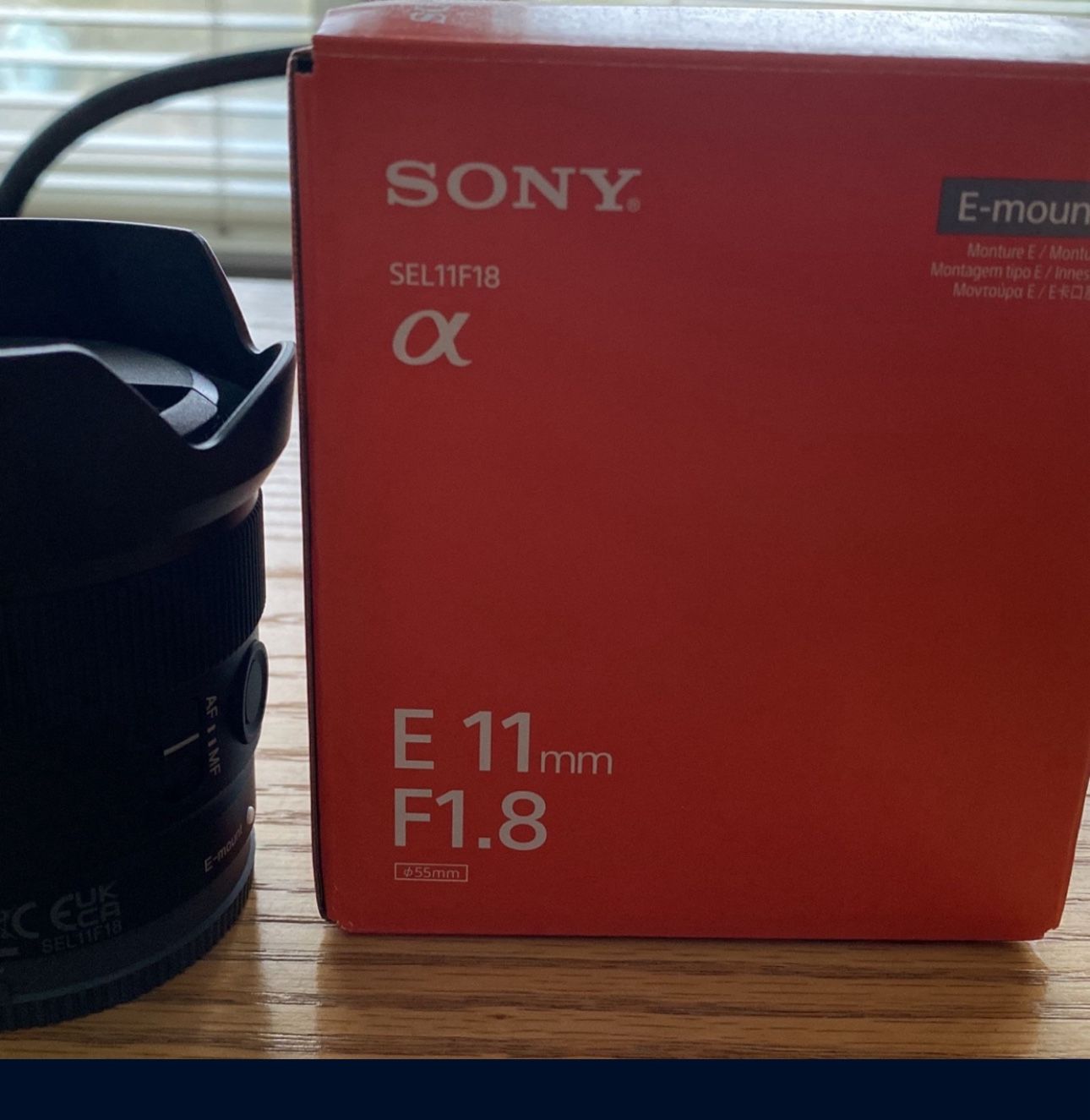 Sony lens