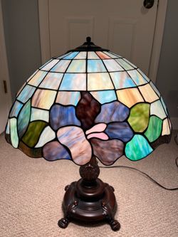 Large Tiffany Table Lamp