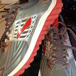 Brooks Mens Glycerin 14 Size 8.5 NARROW