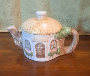 Cottage Teapot