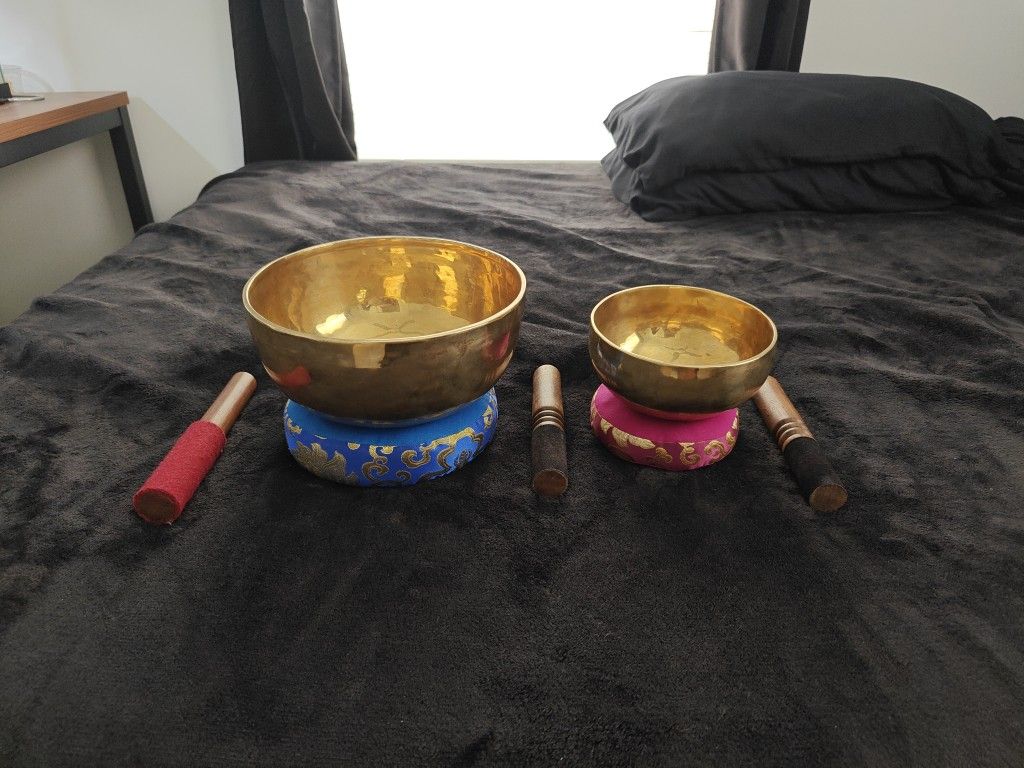 Metal Tibetan Singing Bowls