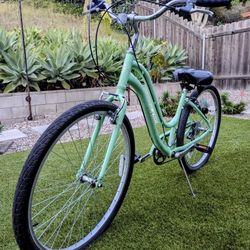 **GOOD COND.-Huffy Parkside-27.5" Women's Bike**