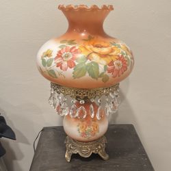 Vintage electric lamp with crystals