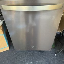 Whirlpool Dishwasher 